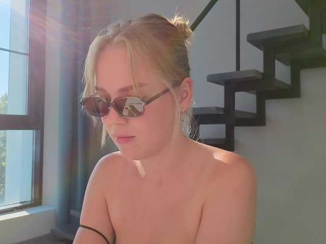 LittleForestELF2 live cam on BongaCams