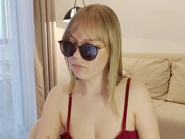 LittleForestELF2's BongaCams show and profile