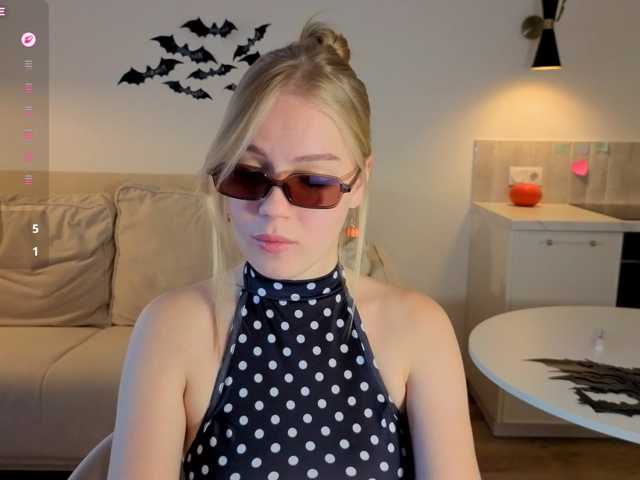 LittleForestELF2 live cam on BongaCams