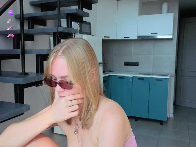 LittleForestELF2 live cam on BongaCams
