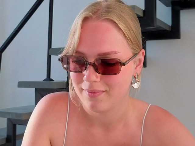 LittleForestELF2 live cam on BongaCams