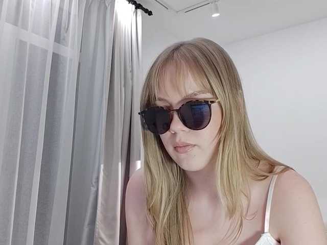 LittleForestELF2's BongaCams show and profile