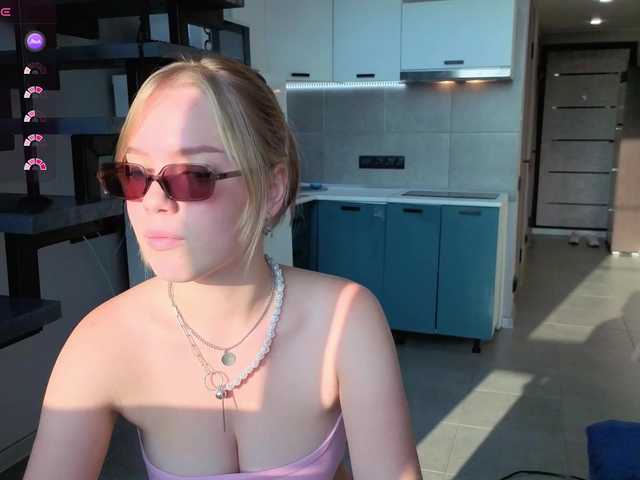 LittleForestELF2 live cam on BongaCams