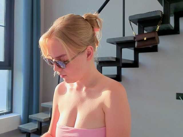 LittleForestELF2 live cam on BongaCams