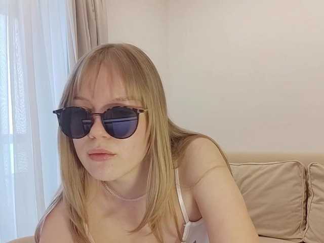 LittleForestELF2's BongaCams show and profile
