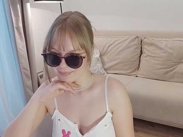 LittleForestELF2's BongaCams show and profile