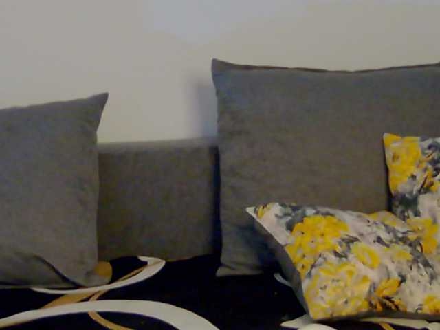 MelissaJenner, en directo ahora en BongaCams