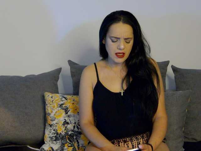 MelissaJenner live cam on BongaCams
