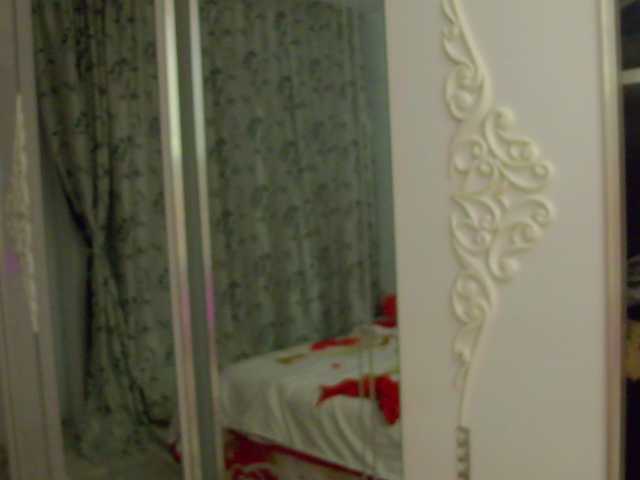 MelissaJenner, 39 y/o - Live Cam on BongaCams
