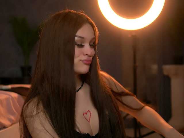 BrattyScarlet