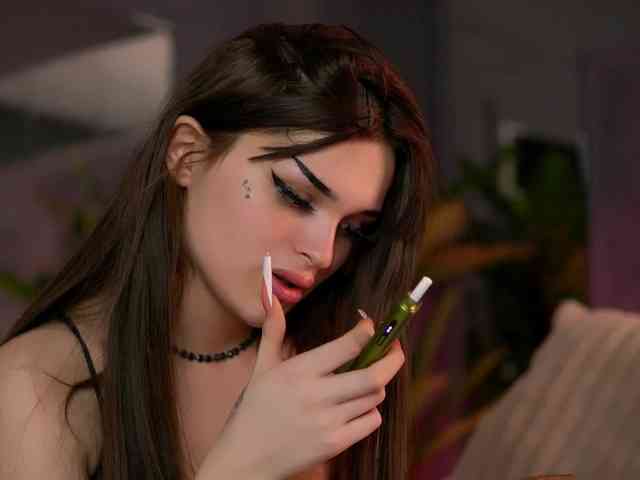 BrattyScarlet Live Webcam on BongaCams