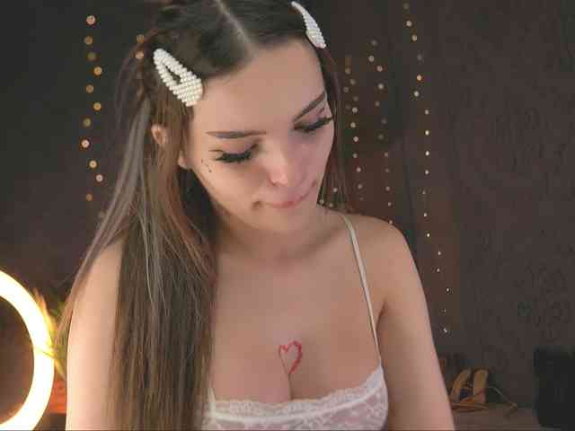 BrattyScarlet