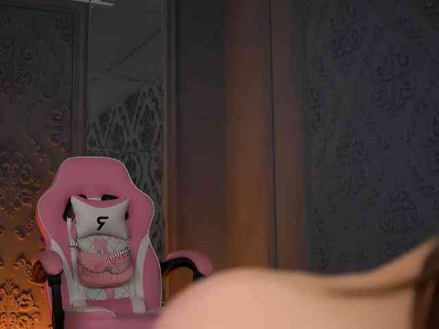 BrattyScarlet