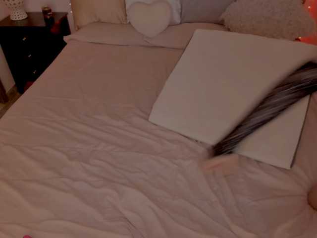lau123 live cam on BongaCams
