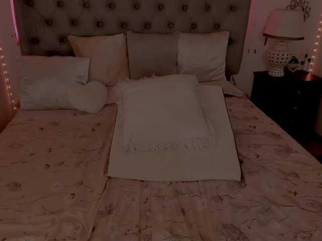 lau123 live cam on BongaCams