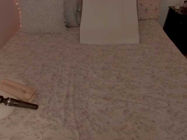 lau123 live cam on BongaCams