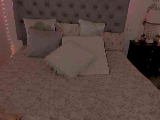 lau123 webcam