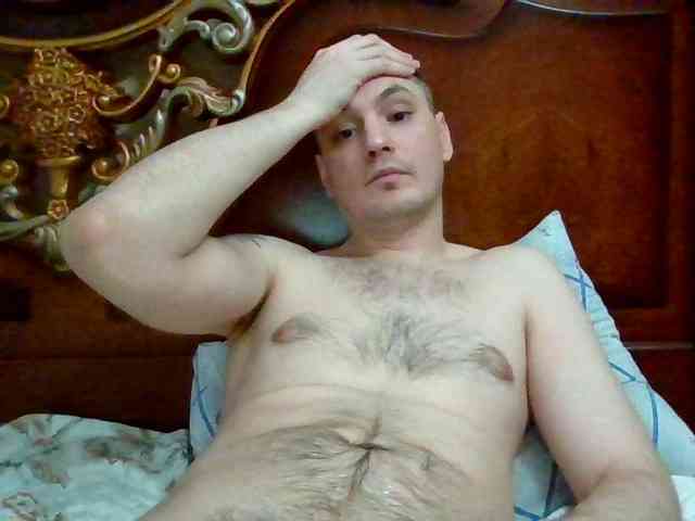 Holyrussiancock Live Webcam on BongaCams