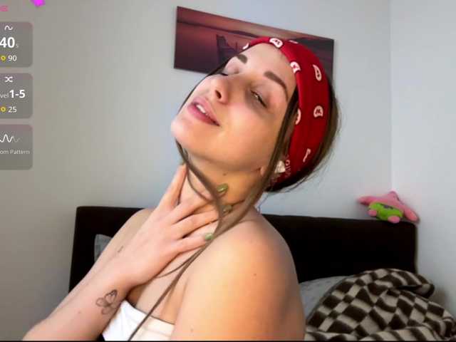 EvaRenard's BongaCams show and profile