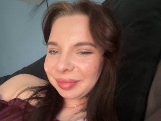 Lady-not-shy