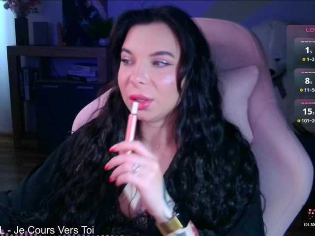 Lady-not-shy live cam on BongaCams