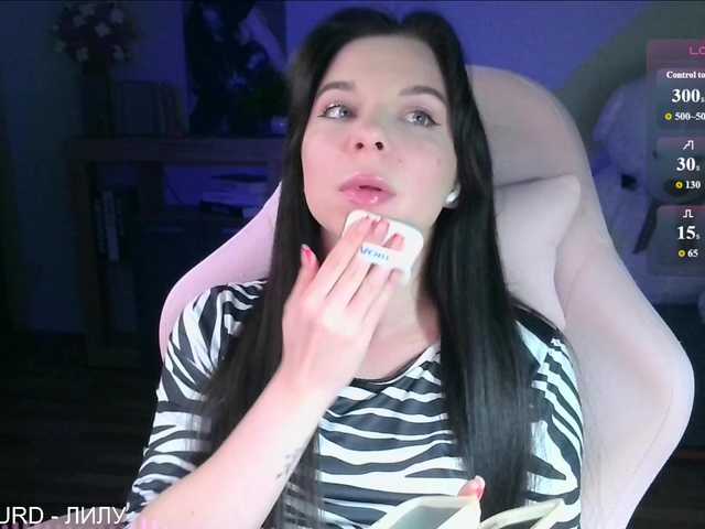 Lady-not-shy live cam on BongaCams