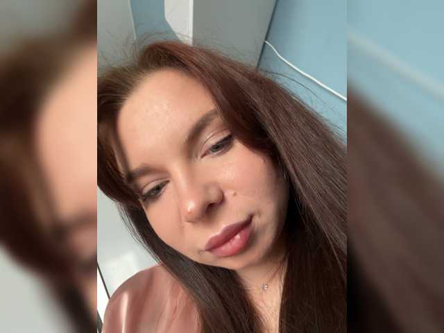 Lady-not-shy live cam on BongaCams