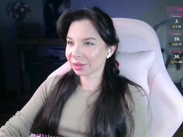 Lady-not-shy live cam on BongaCams