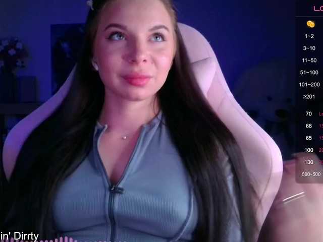 Sex chat gratuit in direct cu Lady-not-shy pe BongaCams
