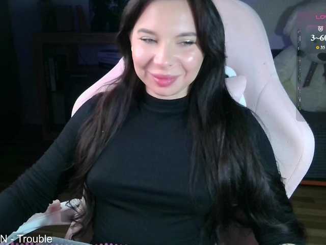 Lady-not-shy live cam on BongaCams