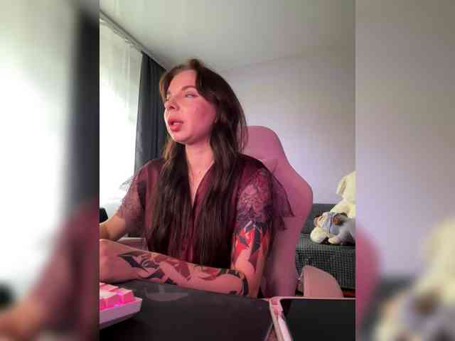 lady-not-shy's live room