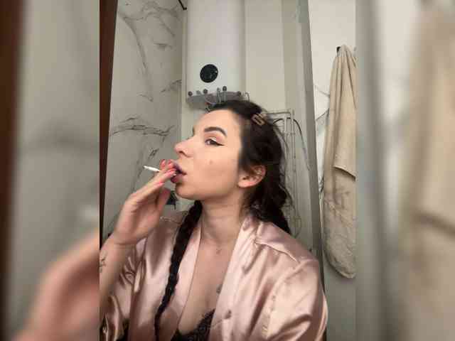 Lady-not-shy Live Webcam on BongaCams