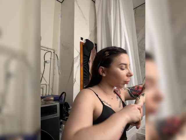 SAS-SoleTease webcam