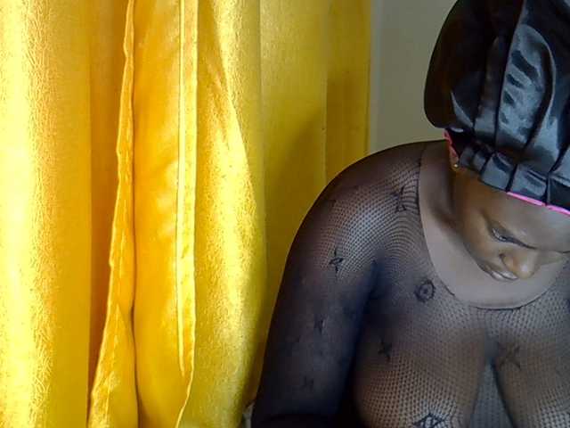 Ebonyj live cam on BongaCams