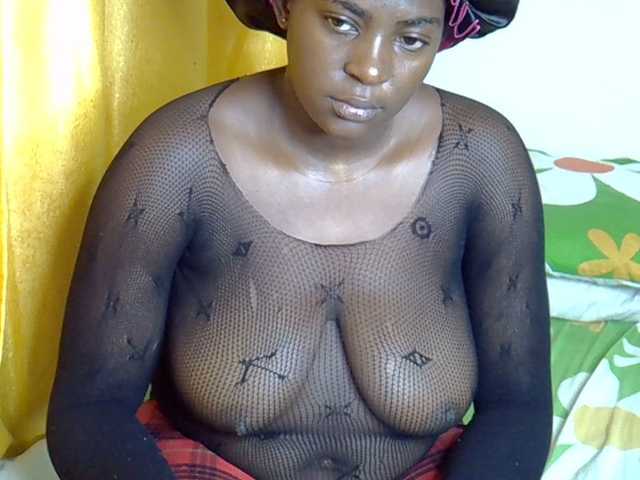 Ebonyj live cam on BongaCams