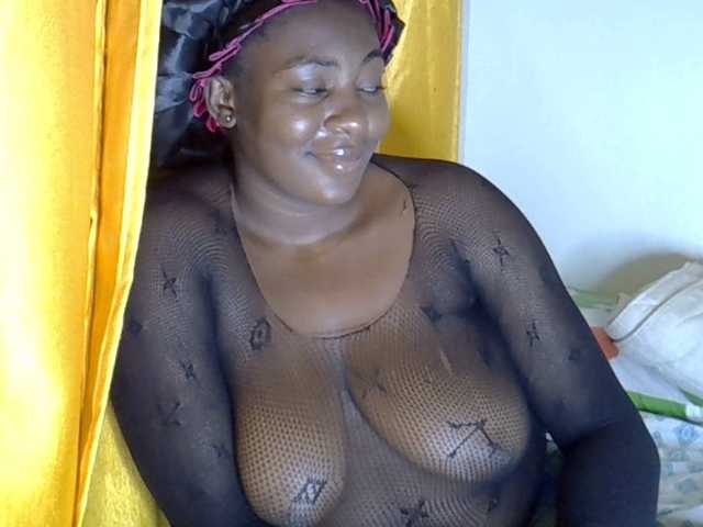 Ebonyj live cam on BongaCams