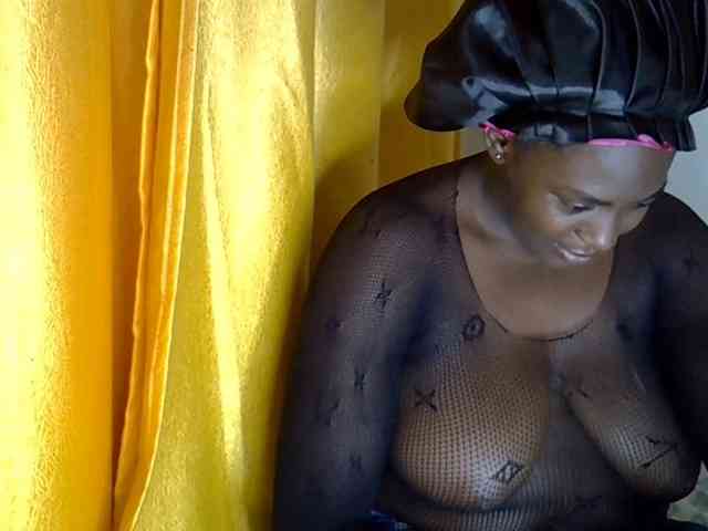 Ebonyj webcam