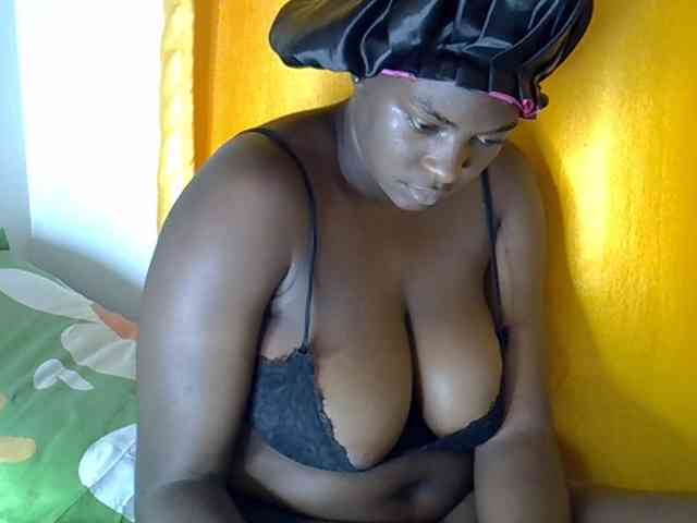 Ebonyj Ebonyj