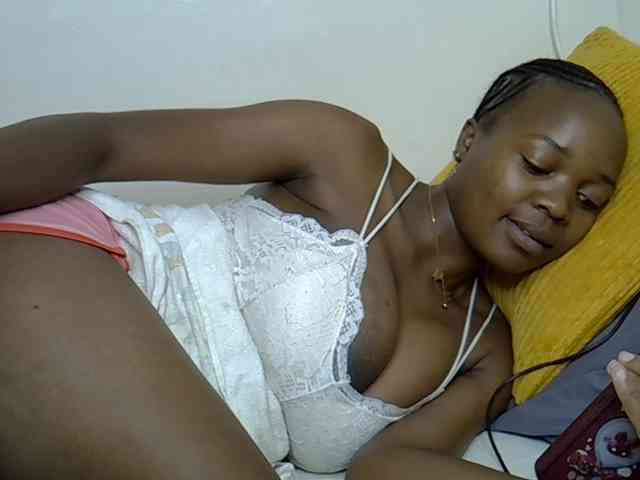 Ebonyj webcam