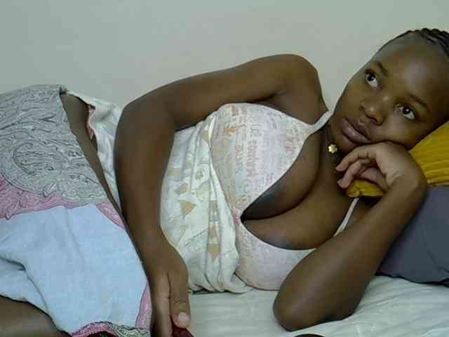 Ebonyj webcam