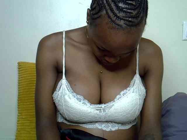 Ebonyj webcam