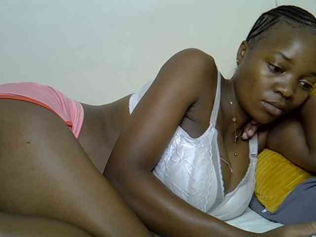 Ebonyj webcam
