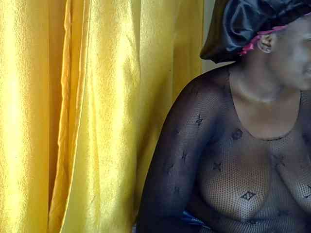 Ebonyj webcam