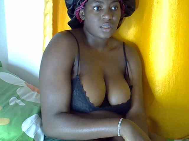 Ebonyj webcam