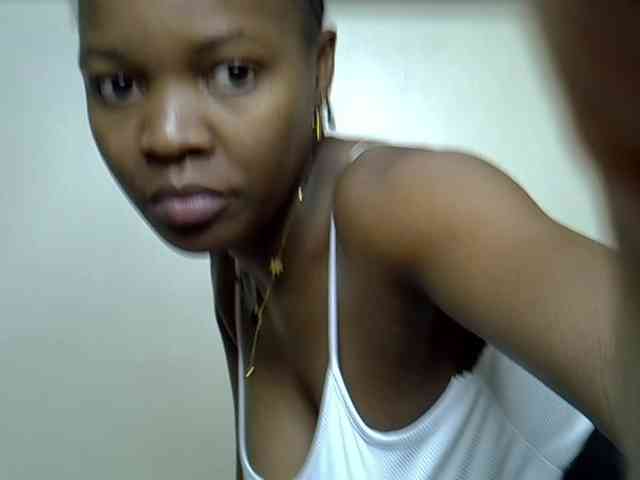 Ebonyj webcam