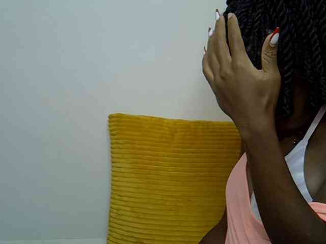 Ebonyj webcam