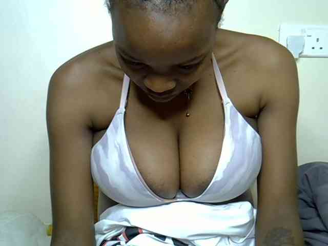 Ebonyj