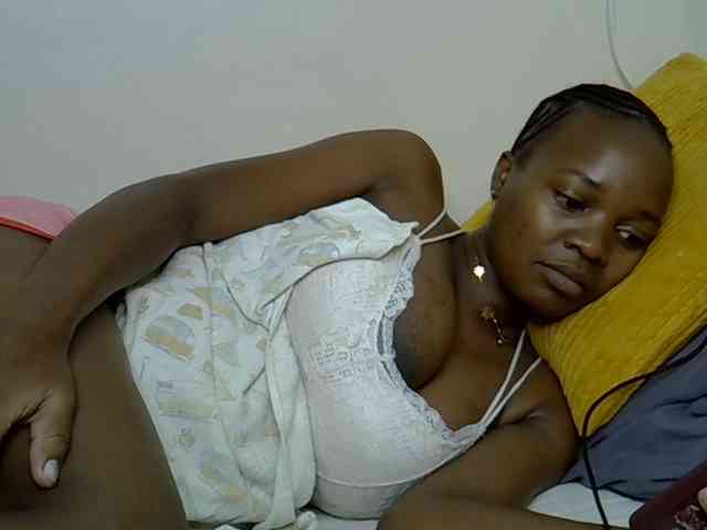 Ebonyj webcam