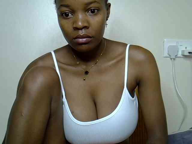 Ebonyj
