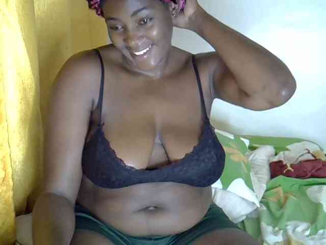 Ebonyj webcam